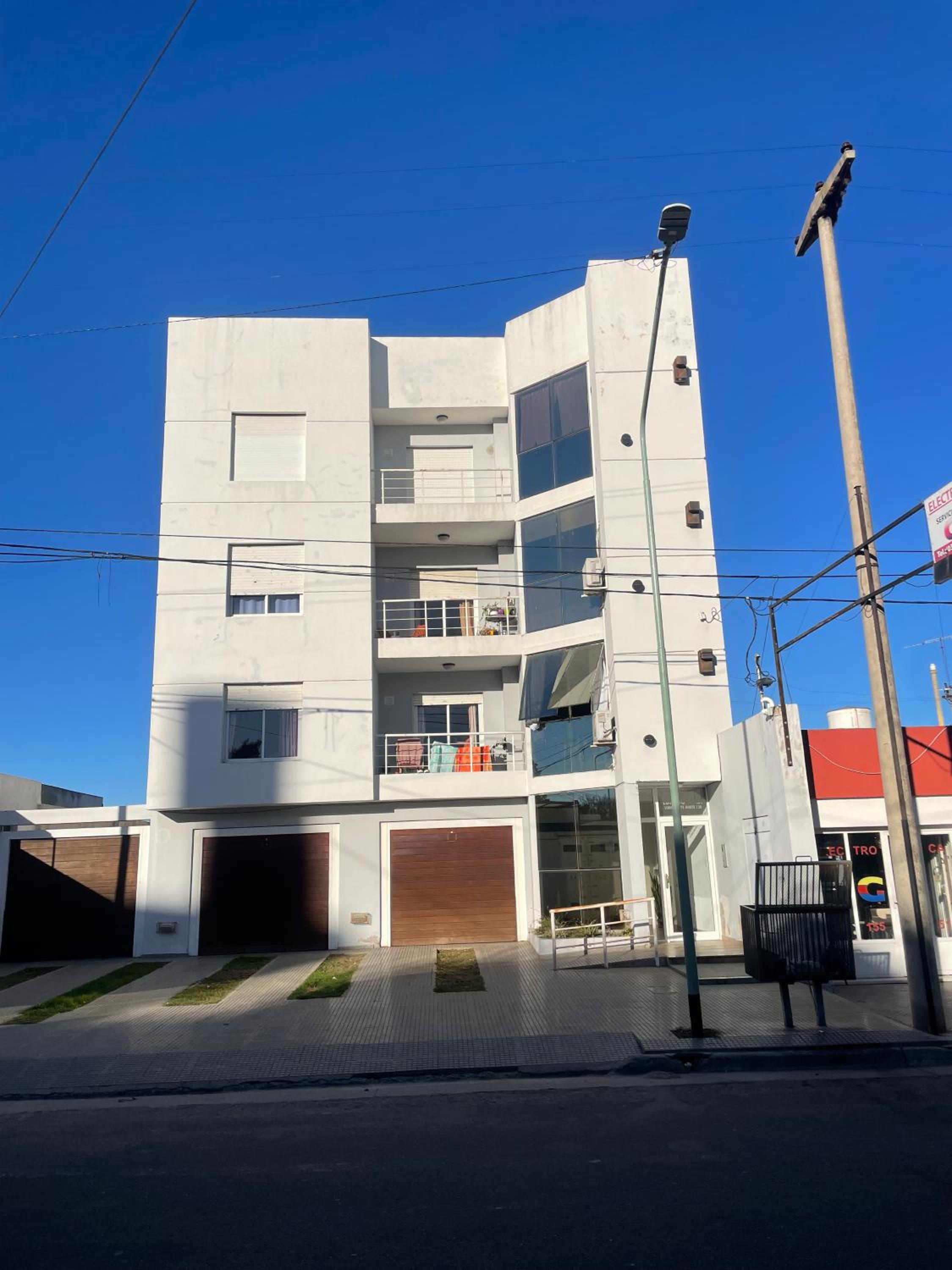 Rincón Urbano Ayres de la Ribera con Cochera Privada