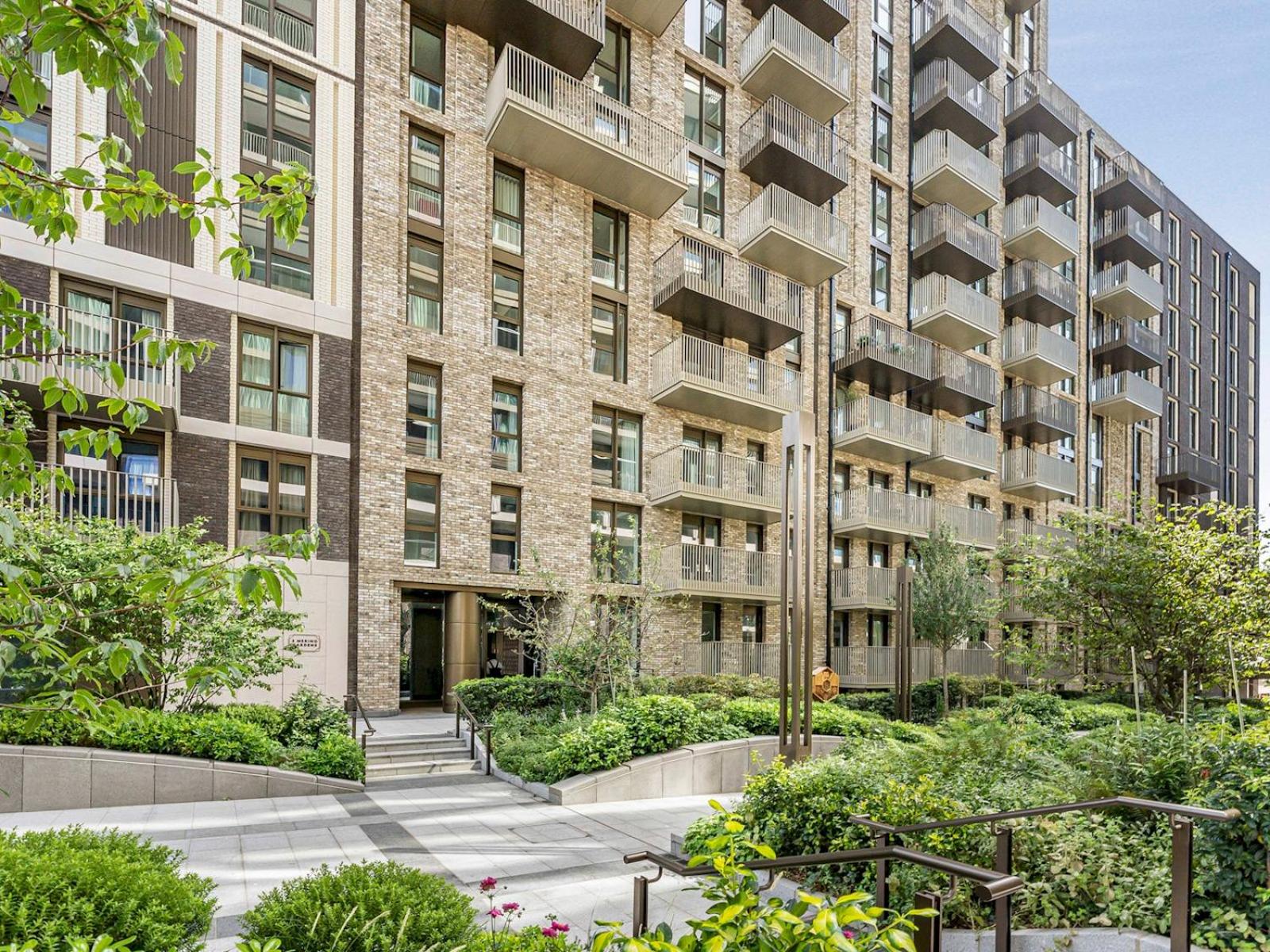 Stylish flat in East London Ideal Urban Retreat - Pass the Keys