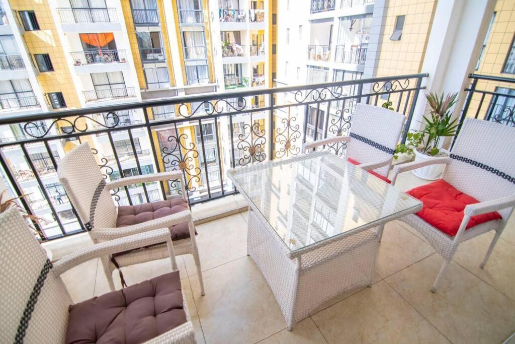 3 bedrooms Apartment in yaya Kilimani Nairobi