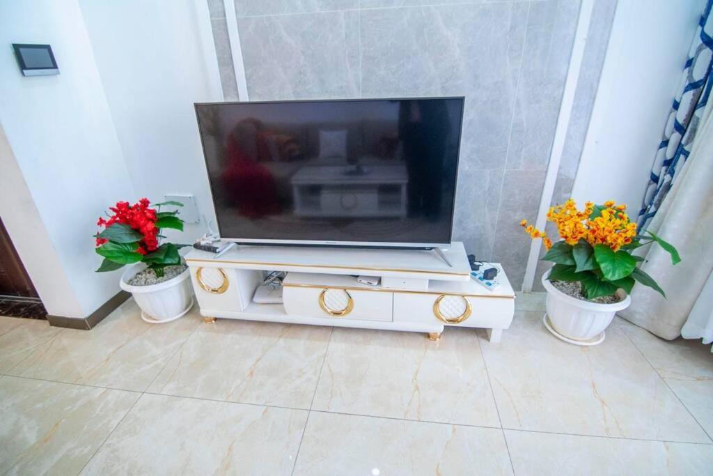 3 bedrooms Apartment in yaya Kilimani Nairobi