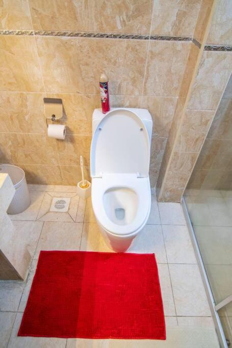 3 bedrooms Apartment in yaya Kilimani Nairobi