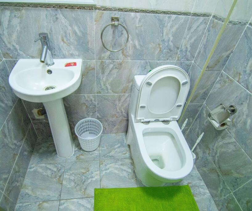 3 bedrooms Apartment in yaya Kilimani Nairobi