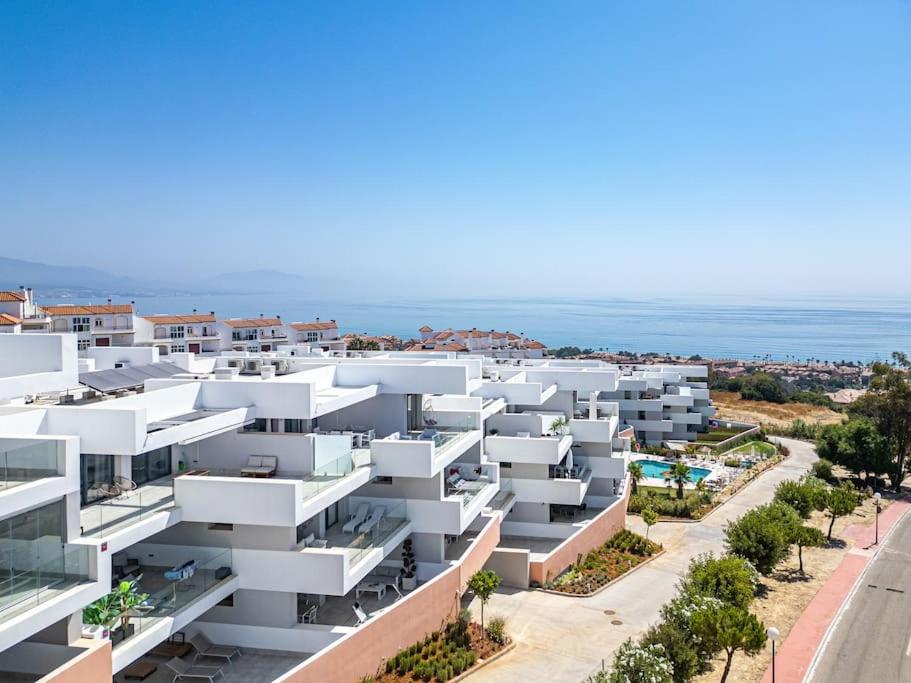 Pure South Manilva 3 bedrooms apartament