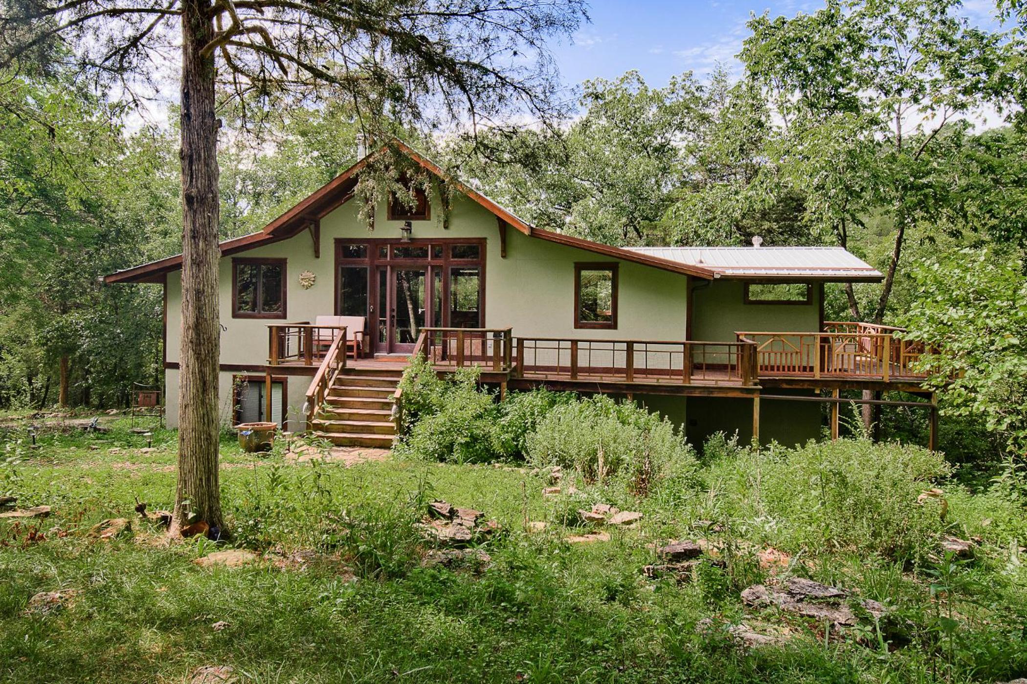 Private Forest Escape 7 Min to Downtown