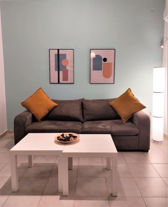 3 minutes walk to Acropolis, Stylish Apartment