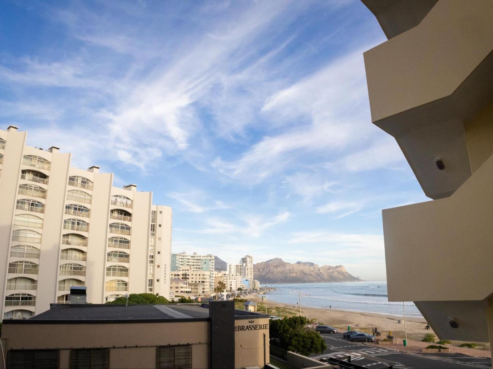 Romilly 32 Beachfront view 3