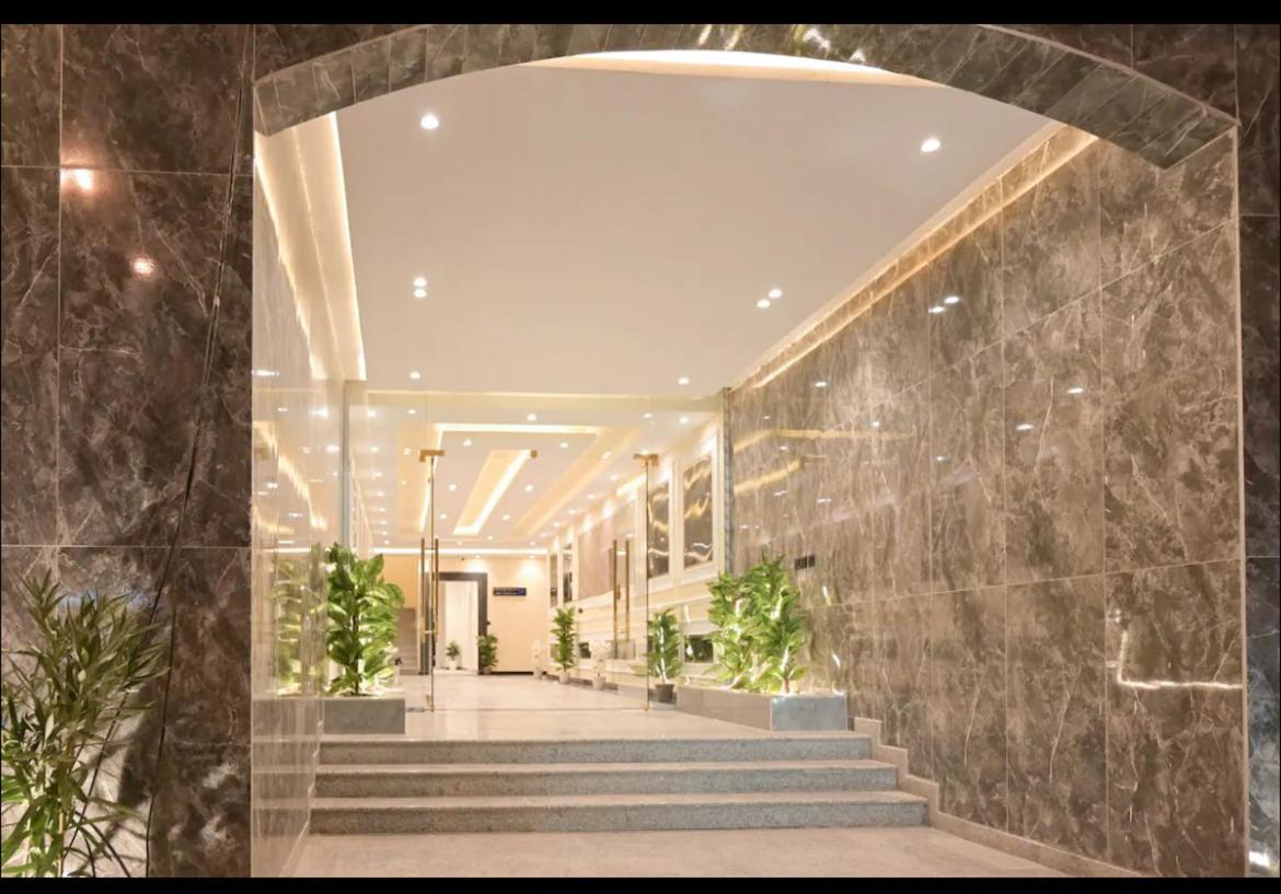 Luxury apartment in Boulevard Hittin