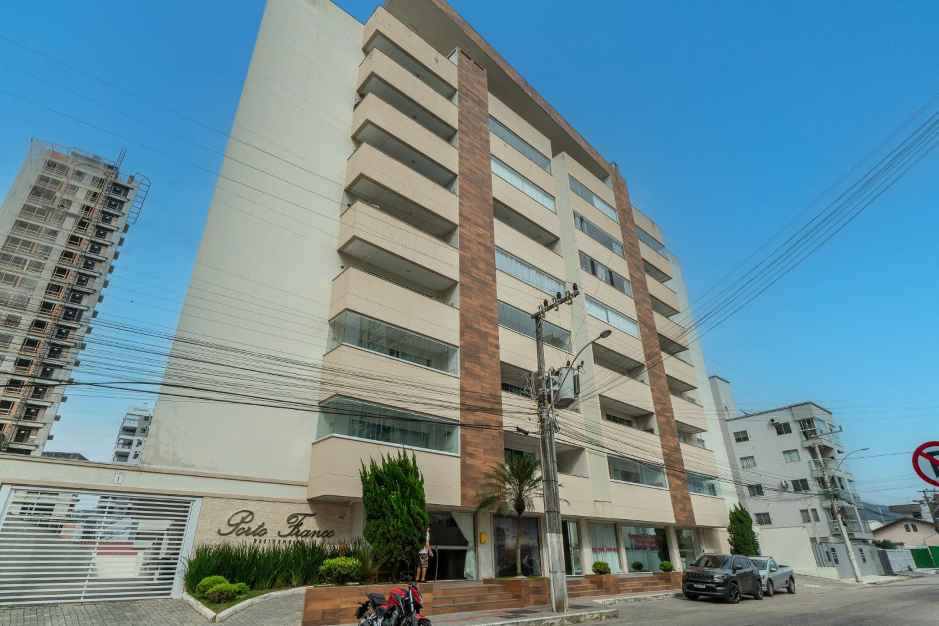 Encantador Apartamento 100m da Praia com vista mar