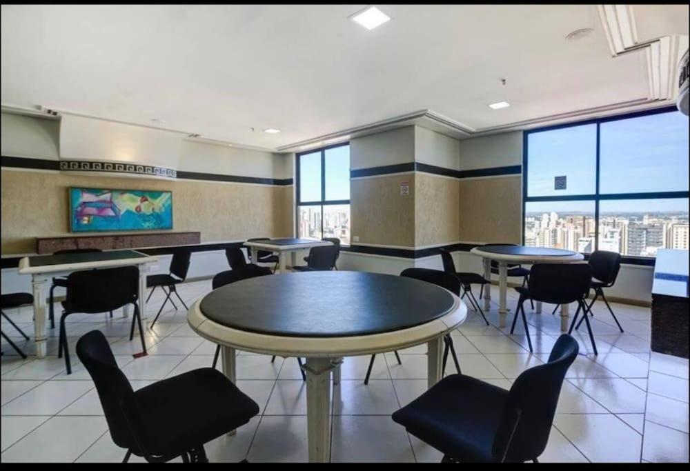 Luix Londrina Flat 505, 43 m2, QS, Smart TV , c garagem