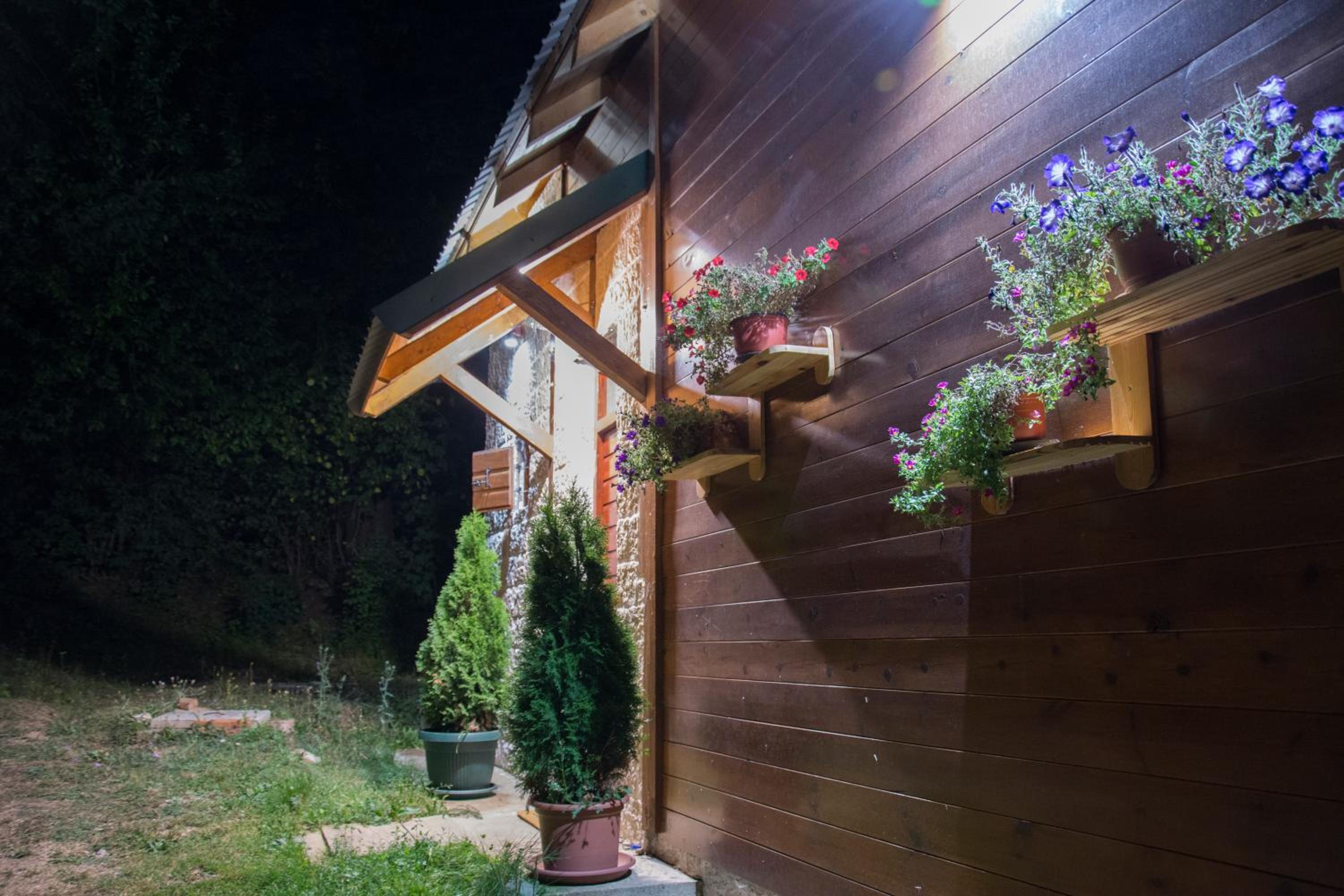 Top Hill Lodge