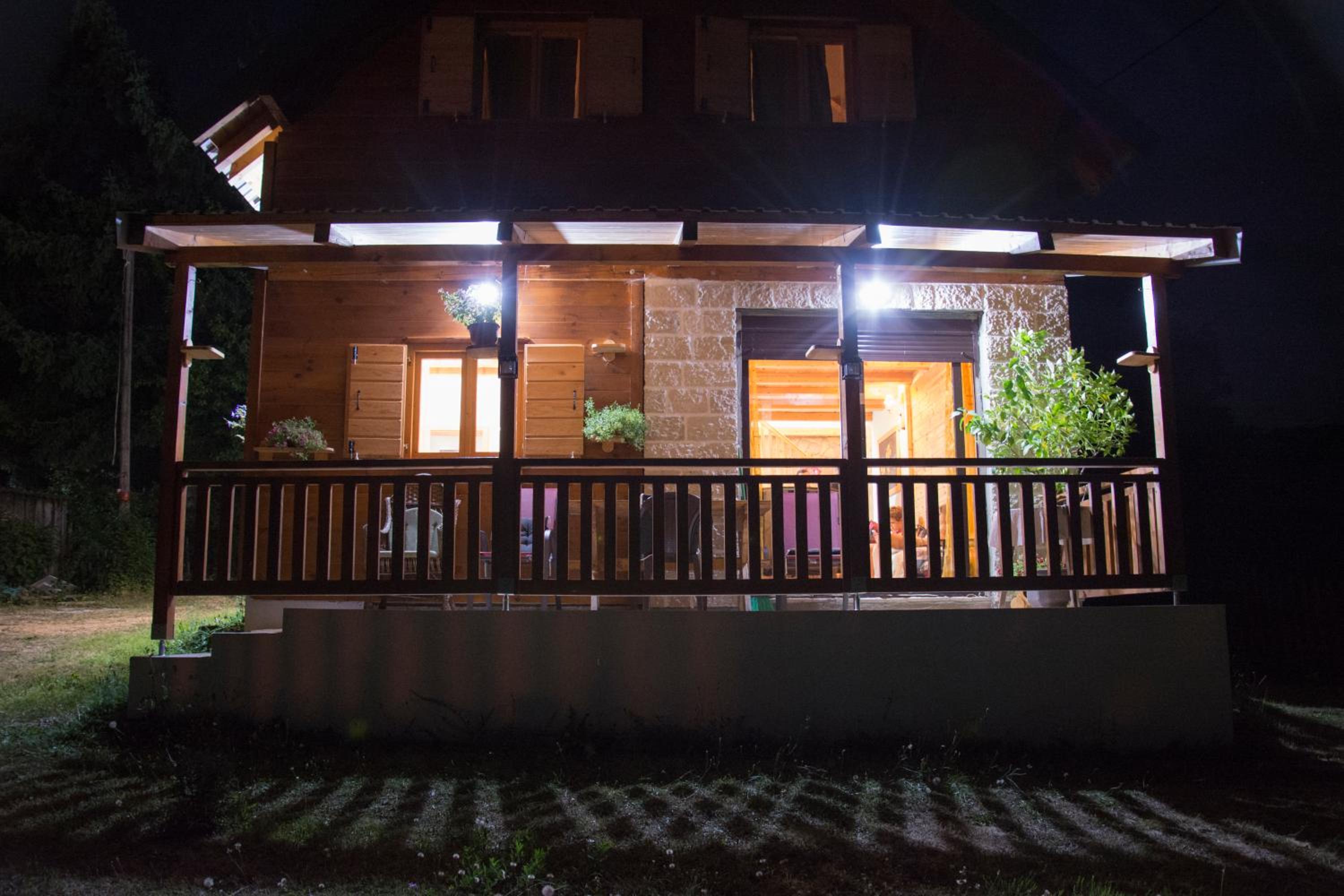 Top Hill Lodge
