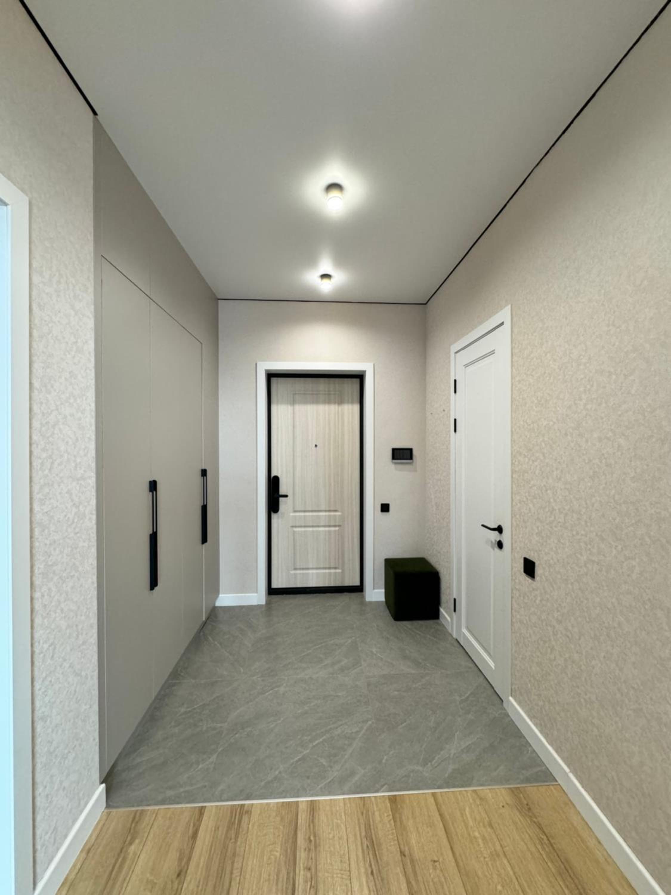 Apartments on EXPO, Mega SilkWay