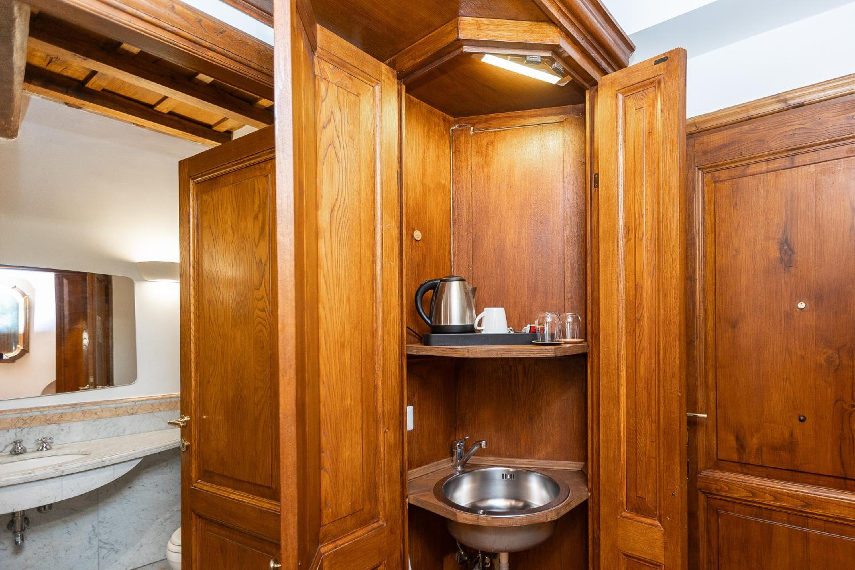 TimeRoma Suites