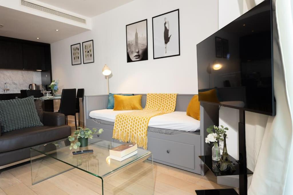 Luxury 1Bed flat with river view in Canary Wharf