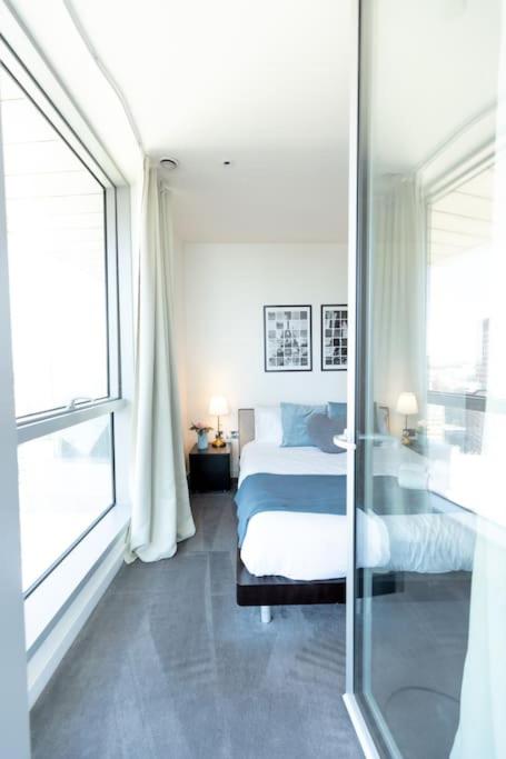 Luxury 1Bed flat with river view in Canary Wharf