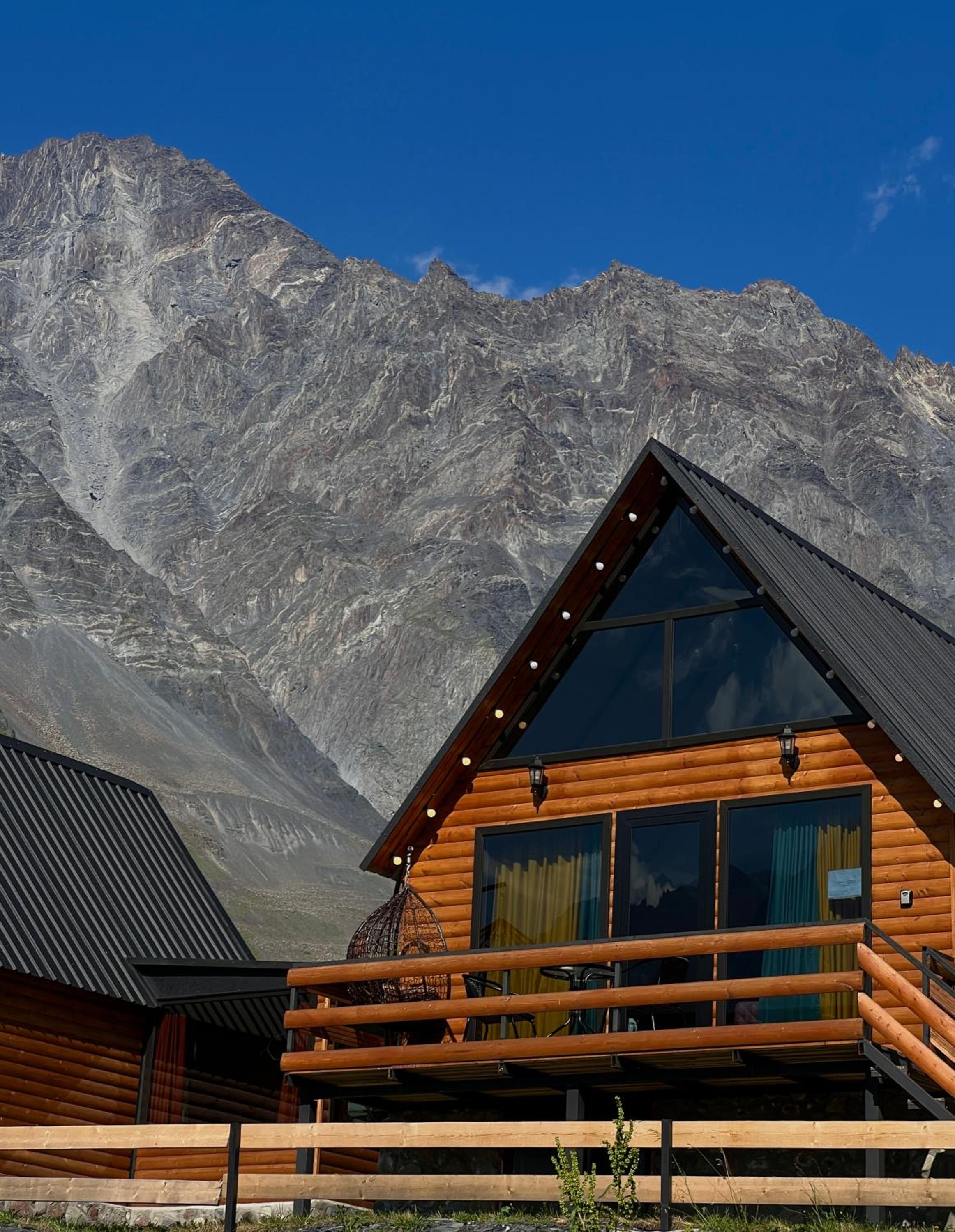 Kazbegi Inn Cottages