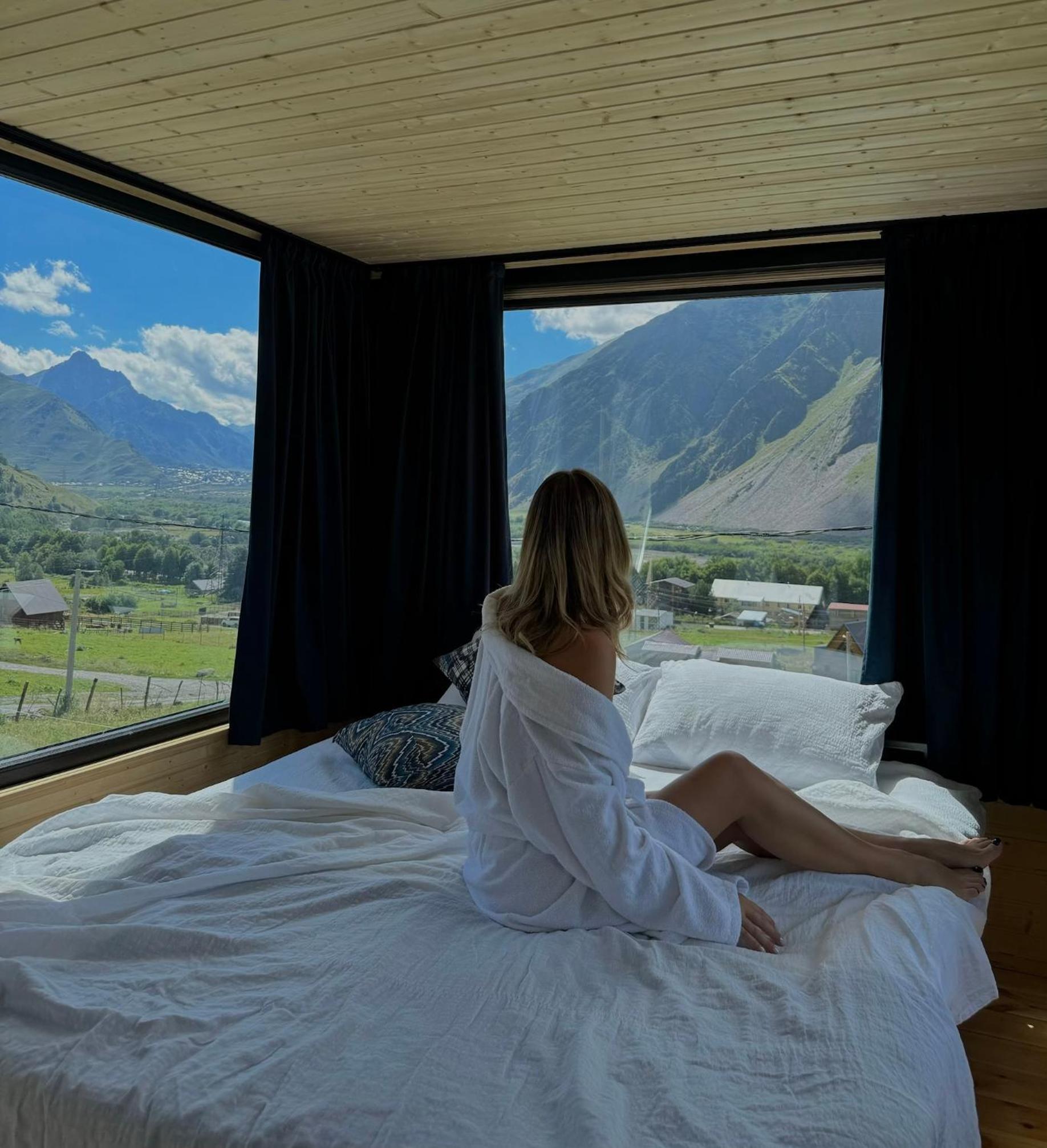 Kazbegi Inn Cottages
