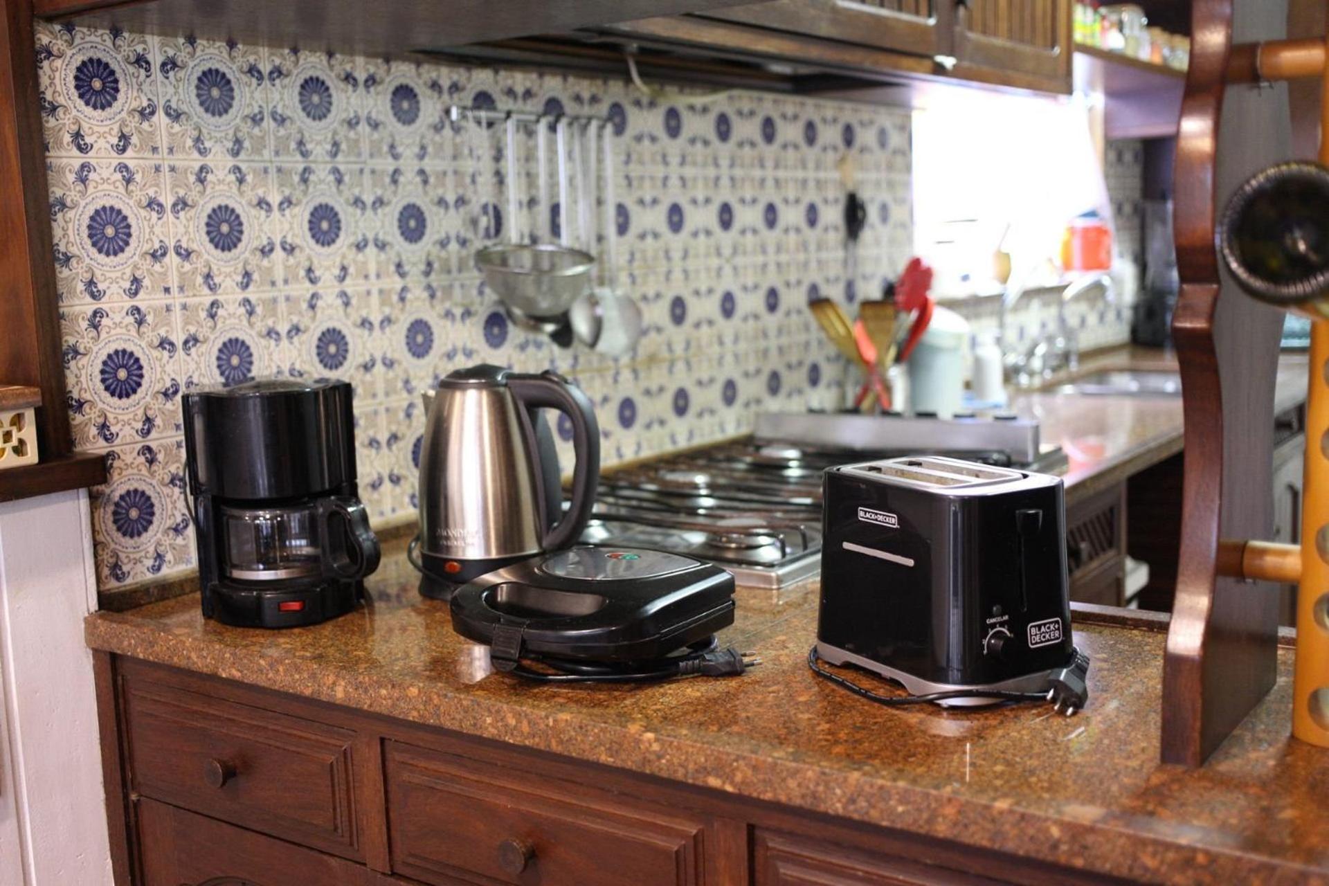 Casa com Piscina e Área Gourmet em Mury