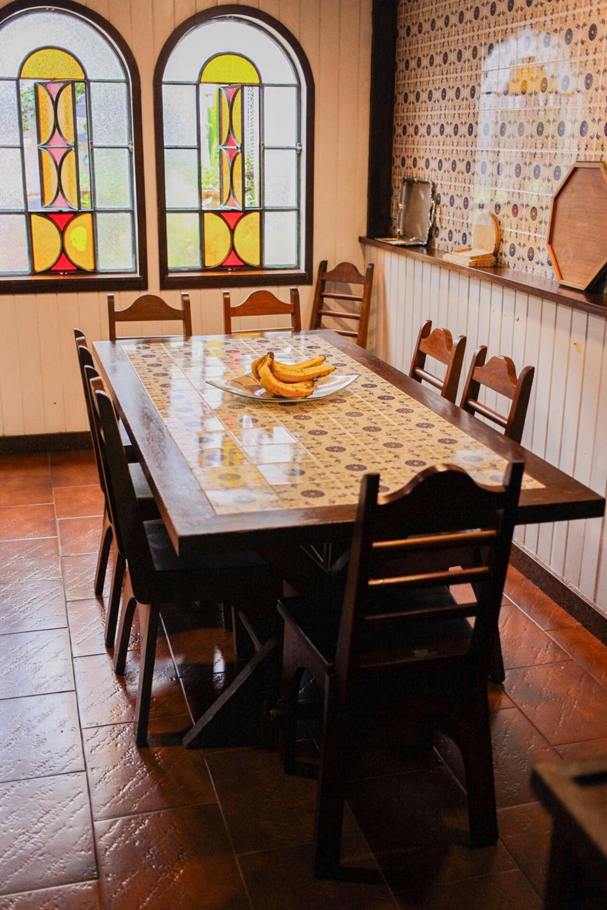 Casa com Piscina e Área Gourmet em Mury