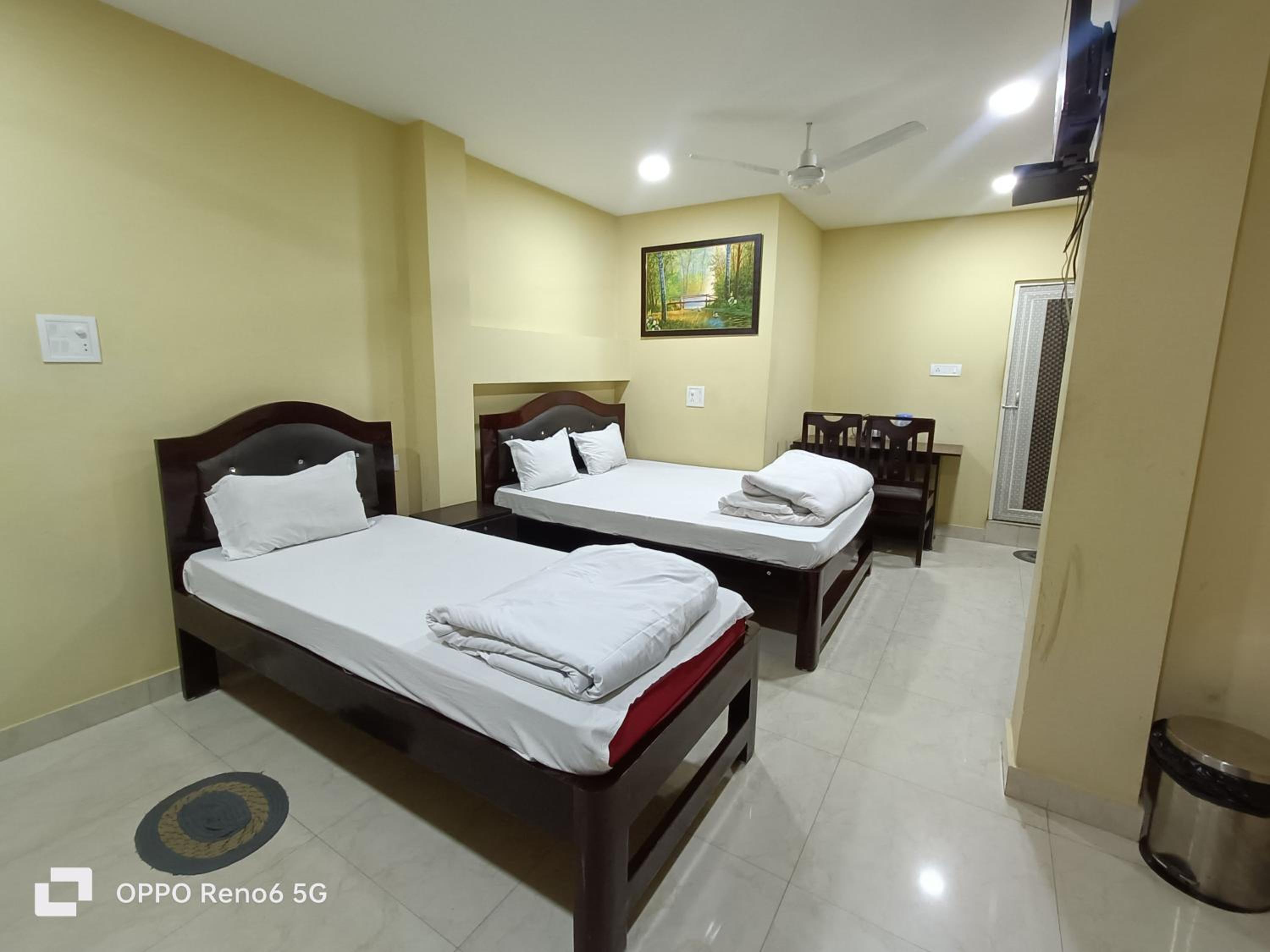 Platinum Lodge