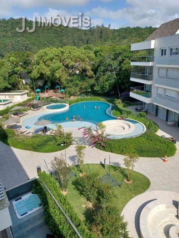 Apartamento novo de 02 suítes em Jurerê