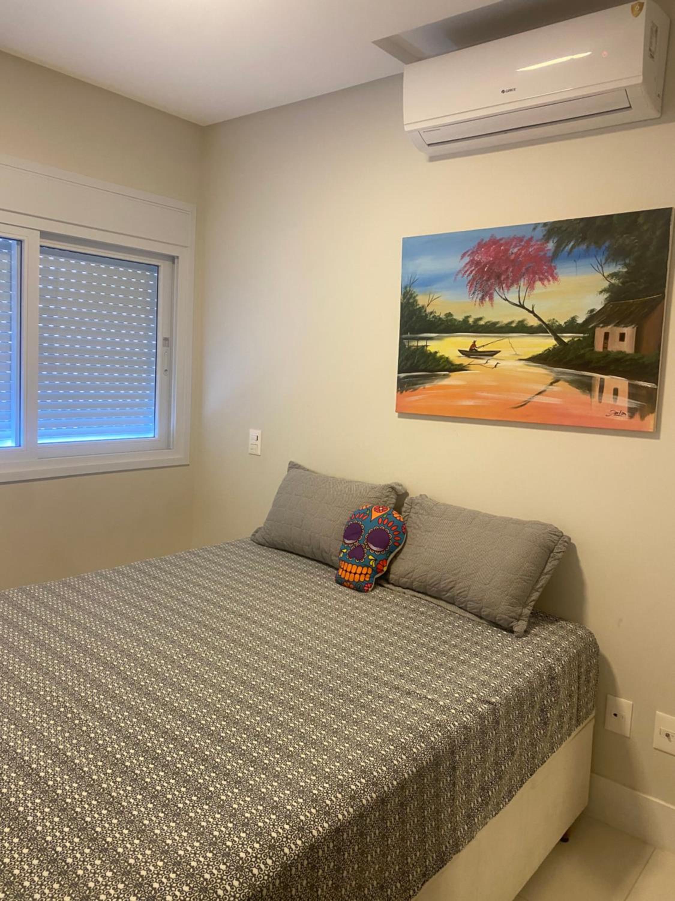 Apartamento novo de 02 suítes em Jurerê