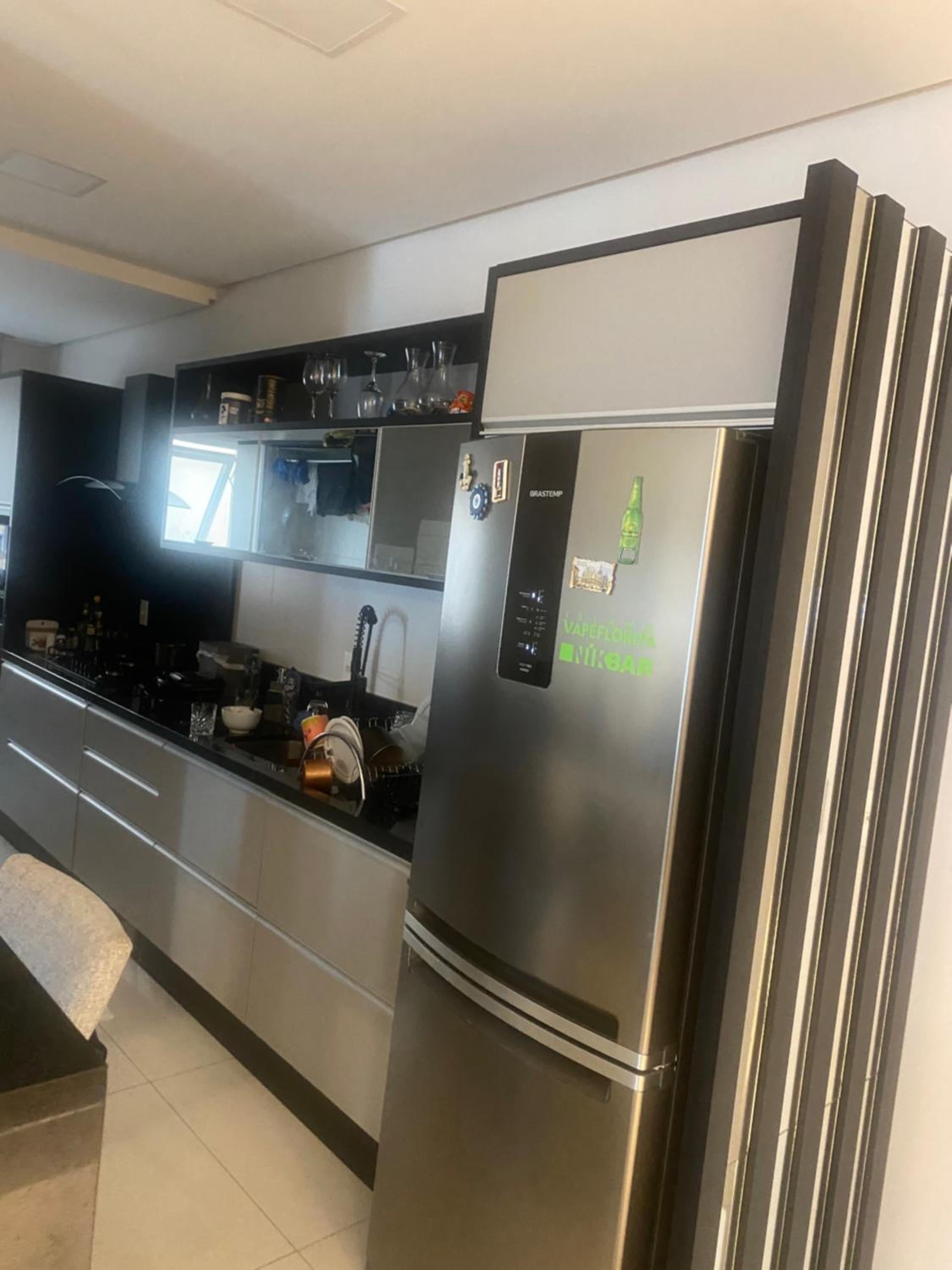 Apartamento novo de 02 suítes em Jurerê