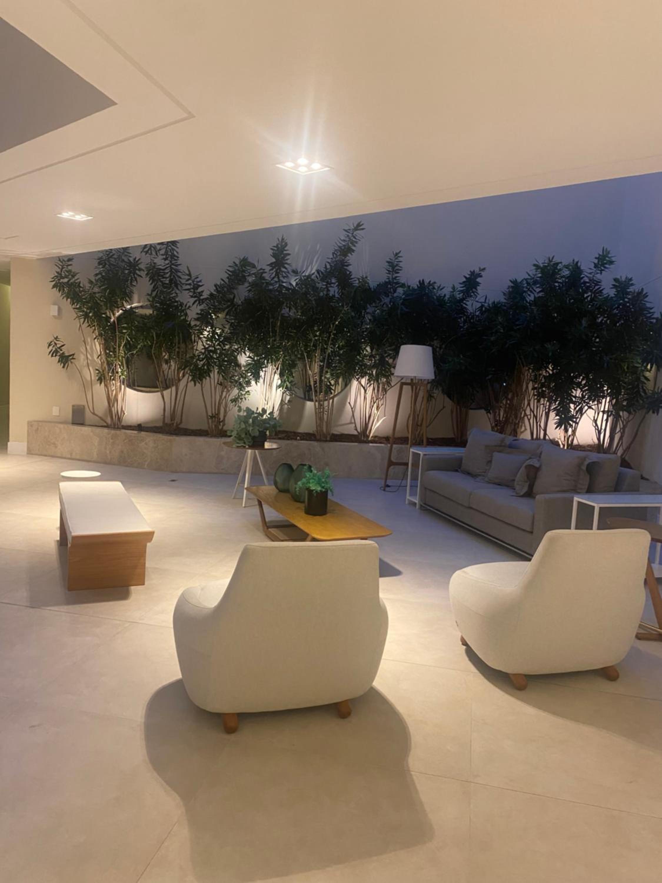 Apartamento novo de 02 suítes em Jurerê
