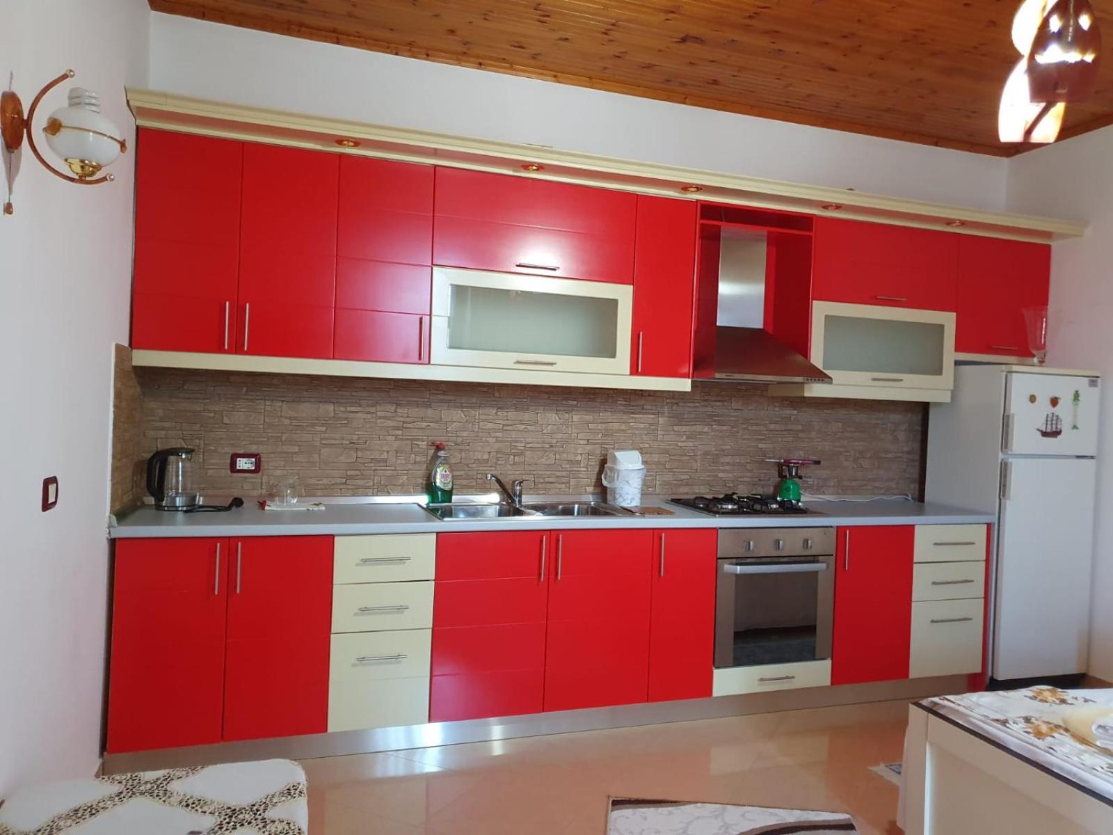Sara Guesthouse