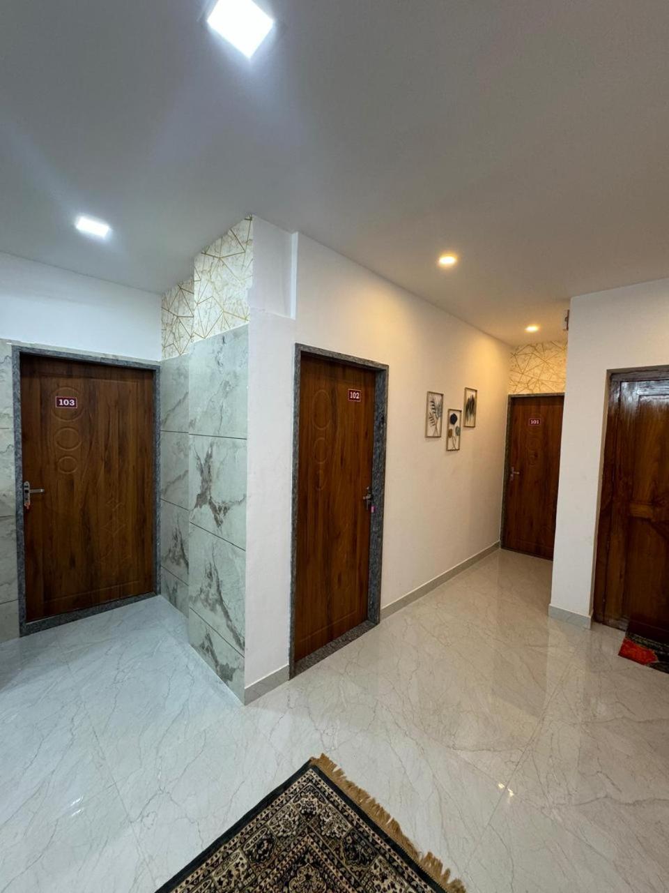 JNK 2bhk SERVICE APARTMENT