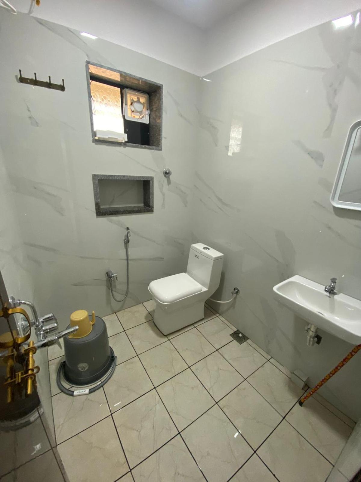 JNK 2bhk SERVICE APARTMENT