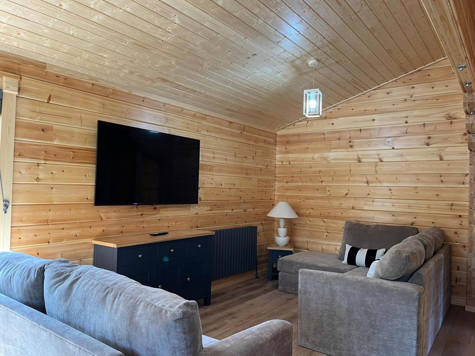 Brackenhill Cabin