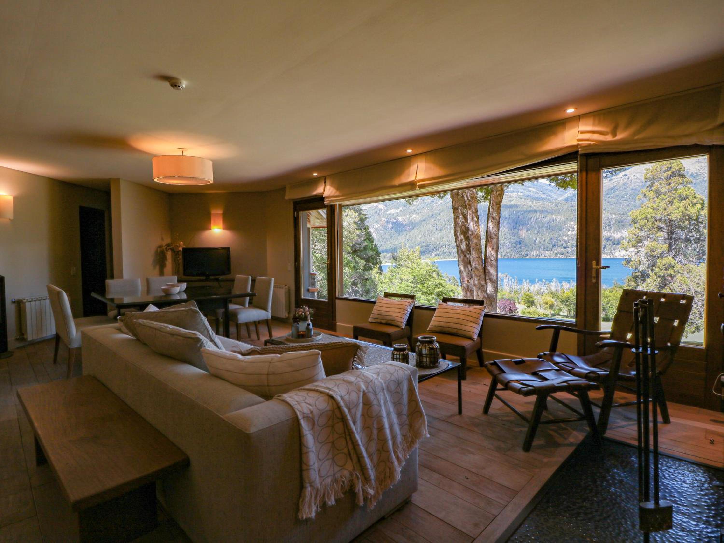 The Lakes & Mountains Bariloche