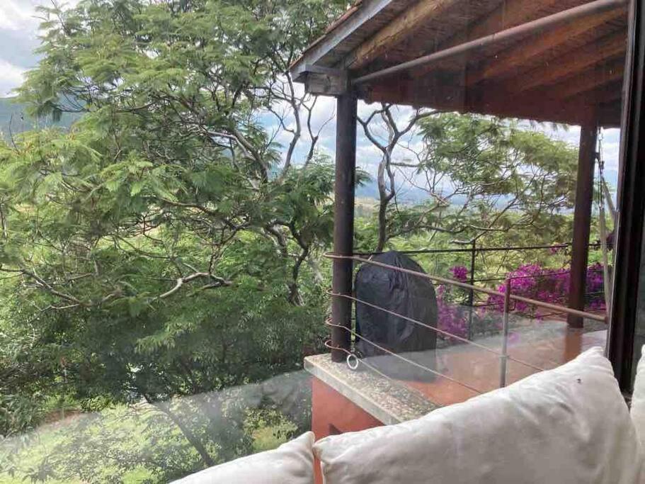 Casa de los Guajes view 5