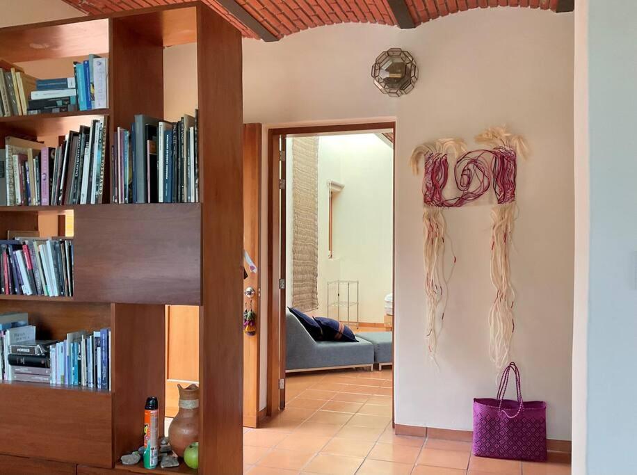 Casa de los Guajes view 3
