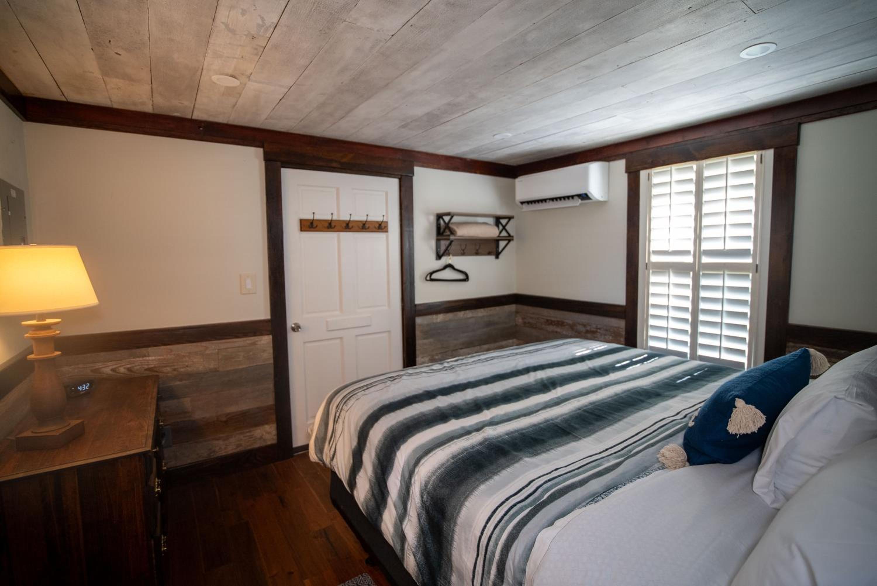 Wedgefield Bed & Breakfast