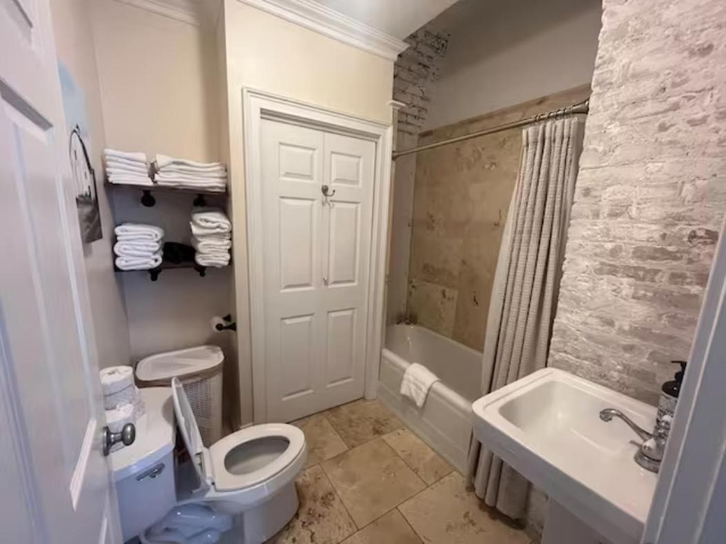 Wedgefield Bed & Breakfast