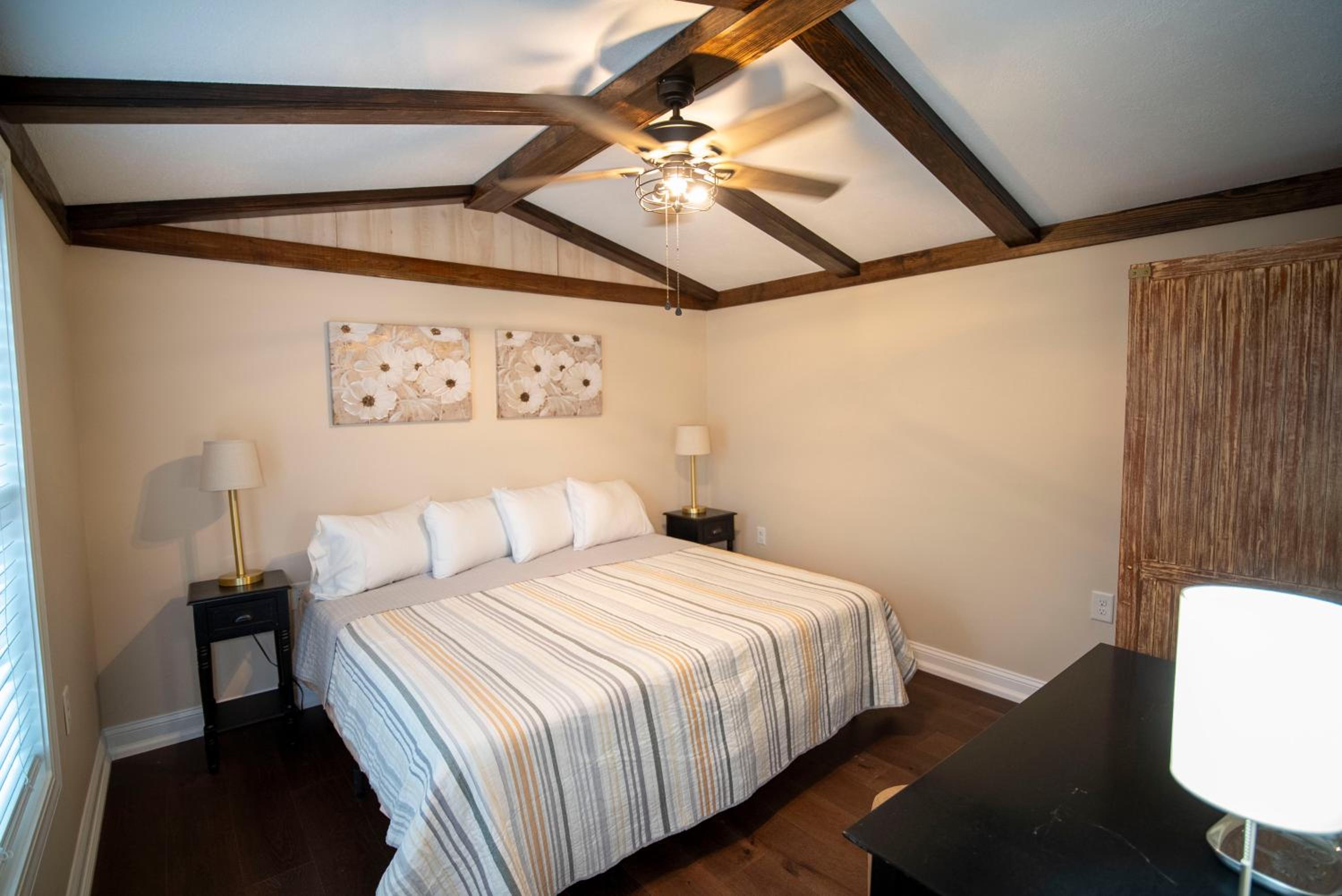 Wedgefield Bed & Breakfast