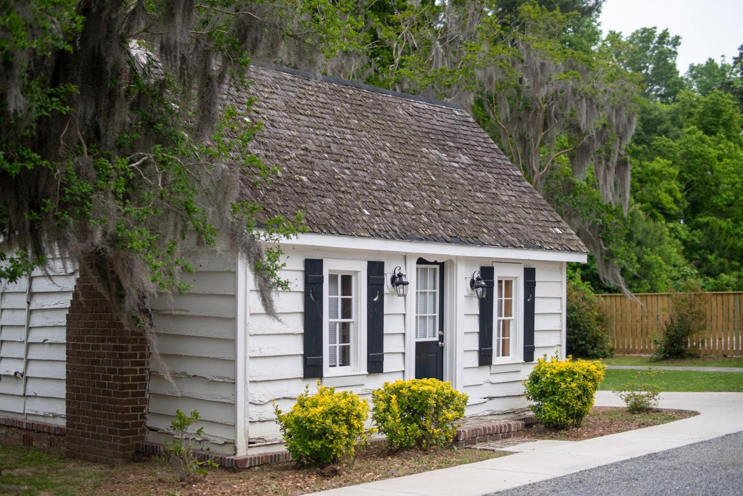 Wedgefield Bed & Breakfast