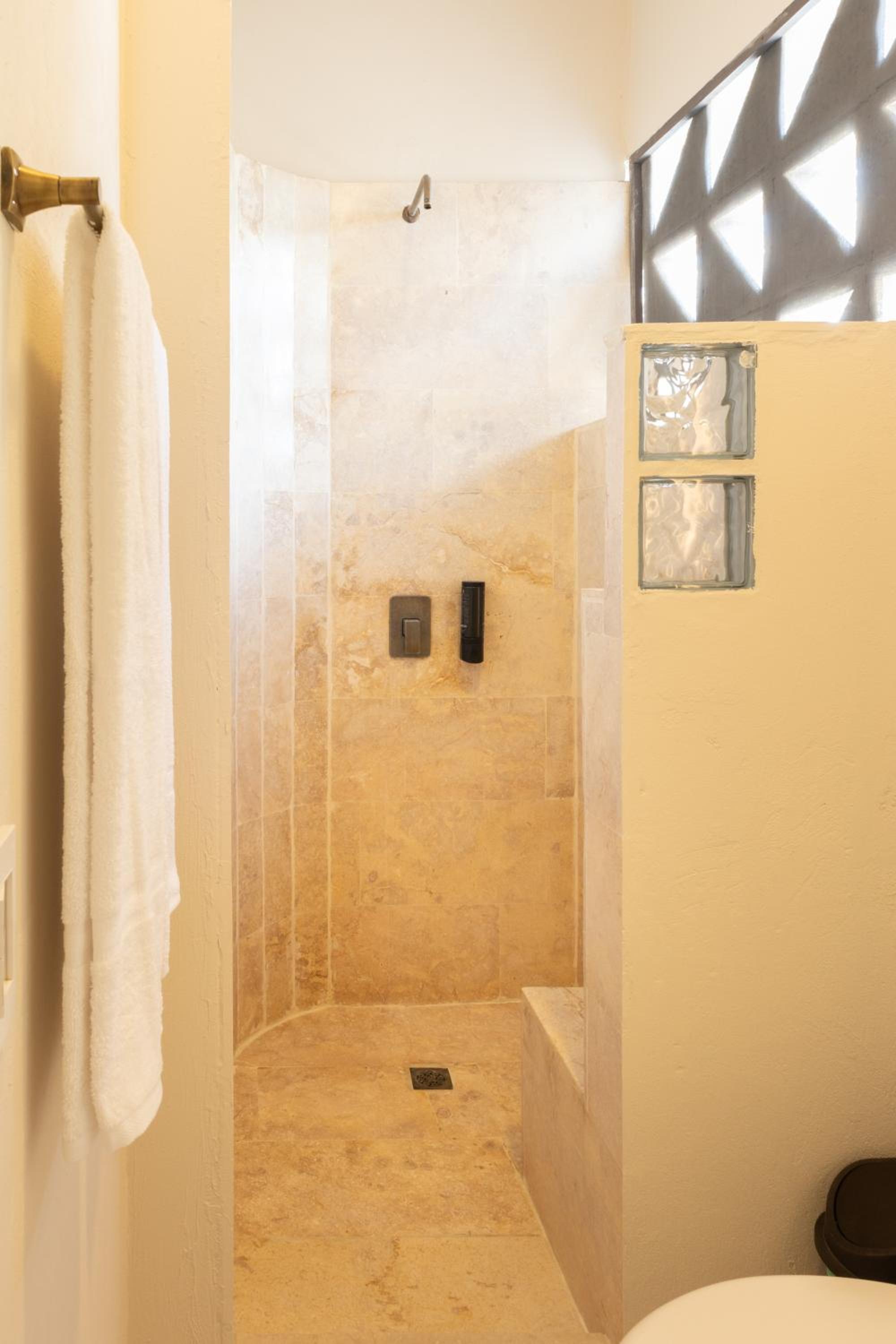 Villa con piscina privada en coveñas sucre
