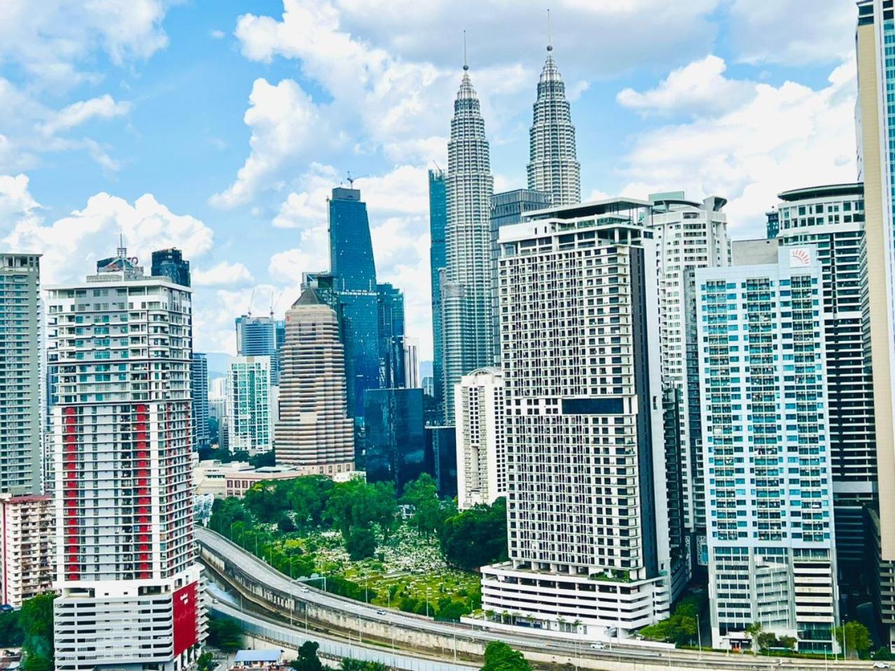 KLCC The Luxe Colony Skypool By Tasrifa
