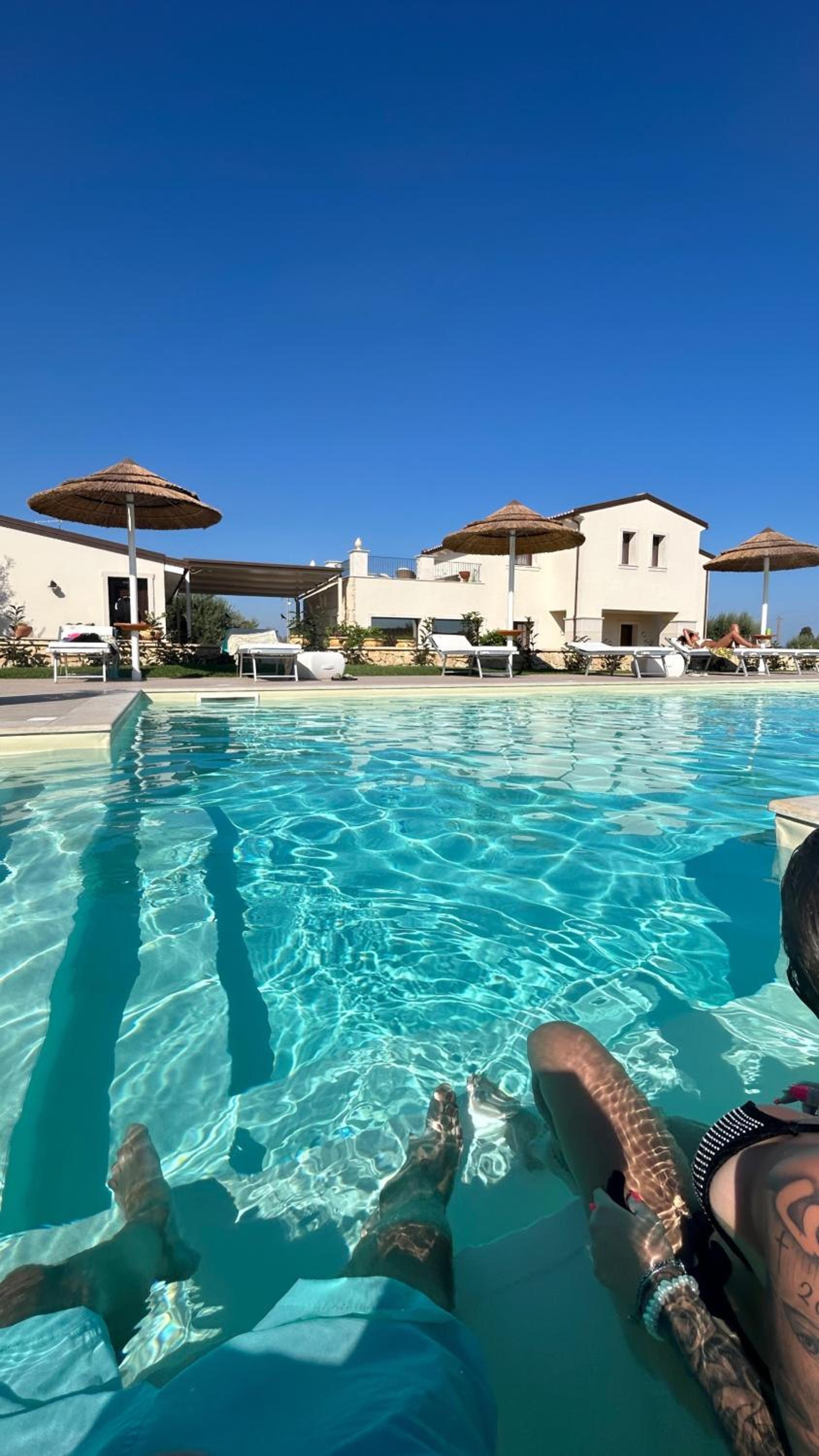 Villa Carmiano b&b Luxury bedrooms in Avola in the province of Syracuse with room with swimming pool