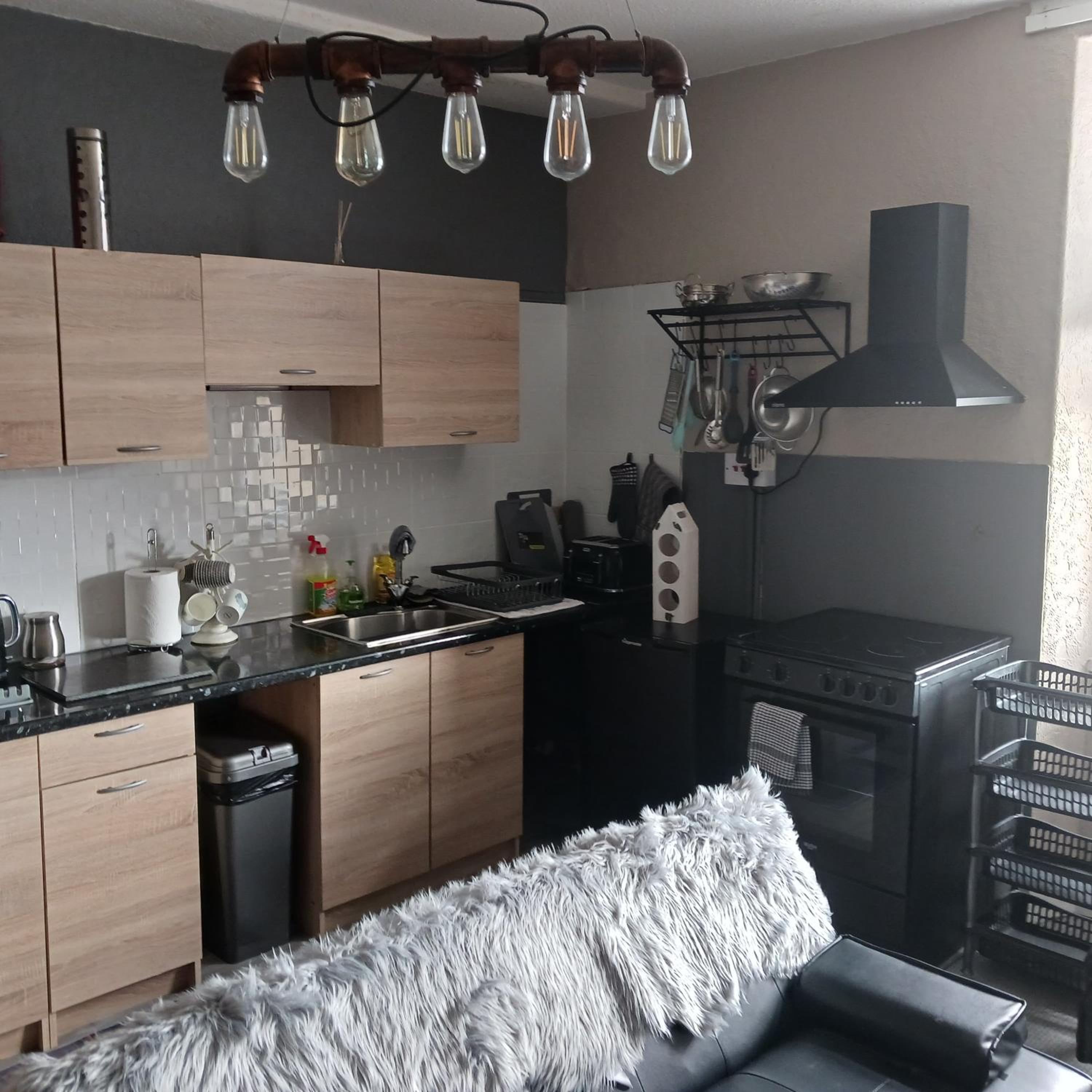 Llandudno SEAFRONT Apartment 2nd Floor view 2