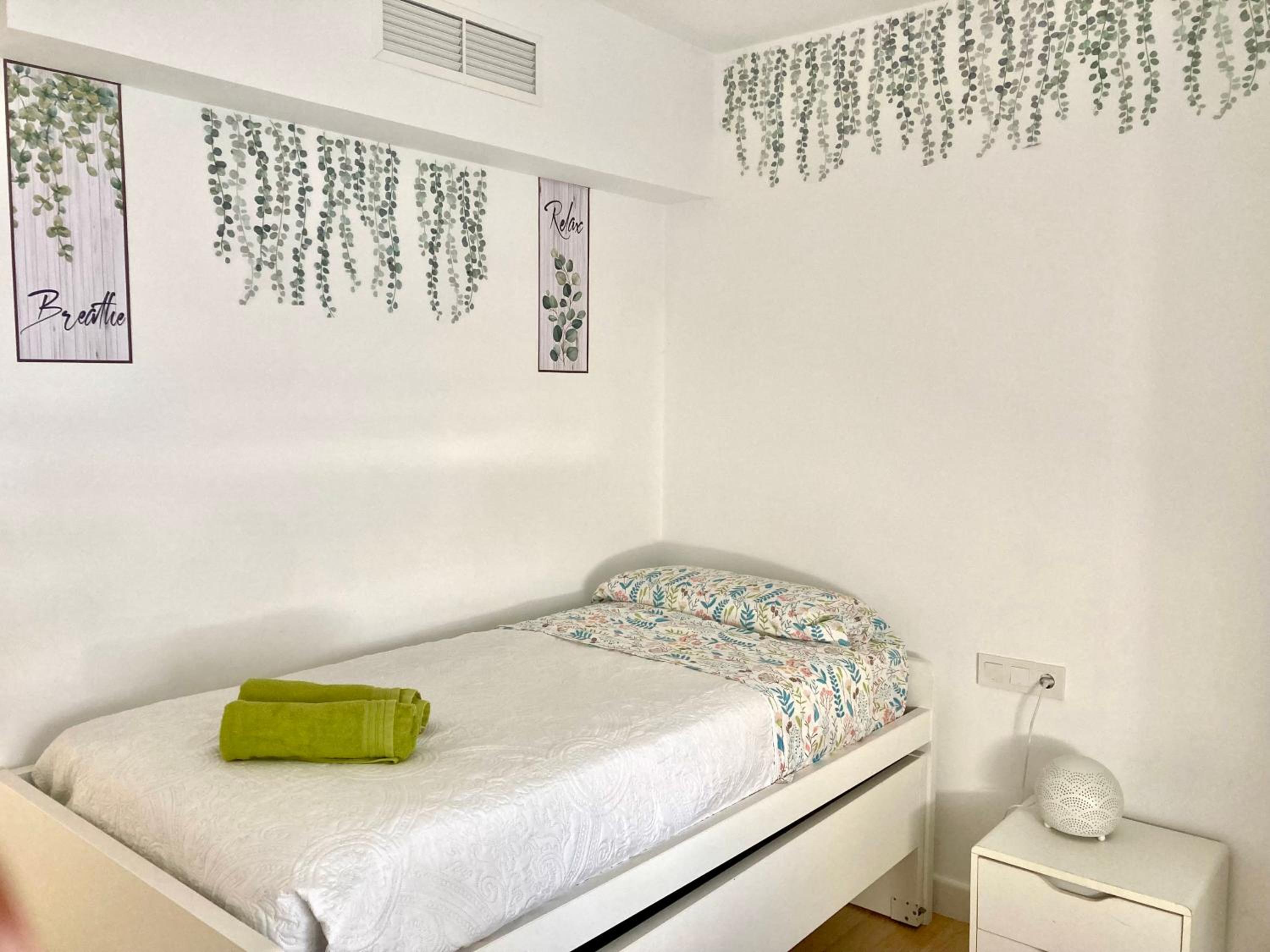 Apartamento frente al mar TORRES DE PLAYAMAR en Torremolinos
