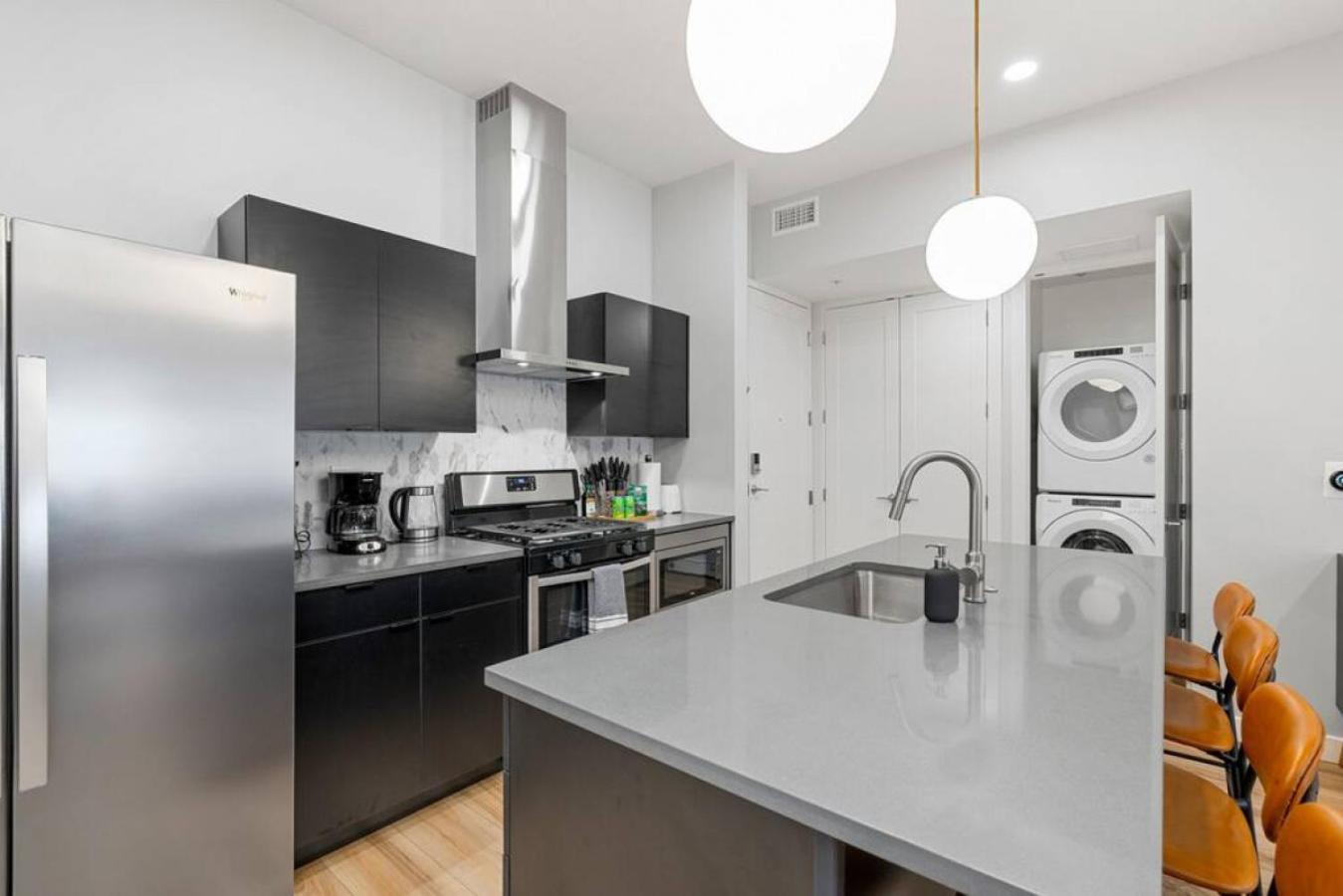 Prime location - downtown SLC apt - ALL NEW view 5