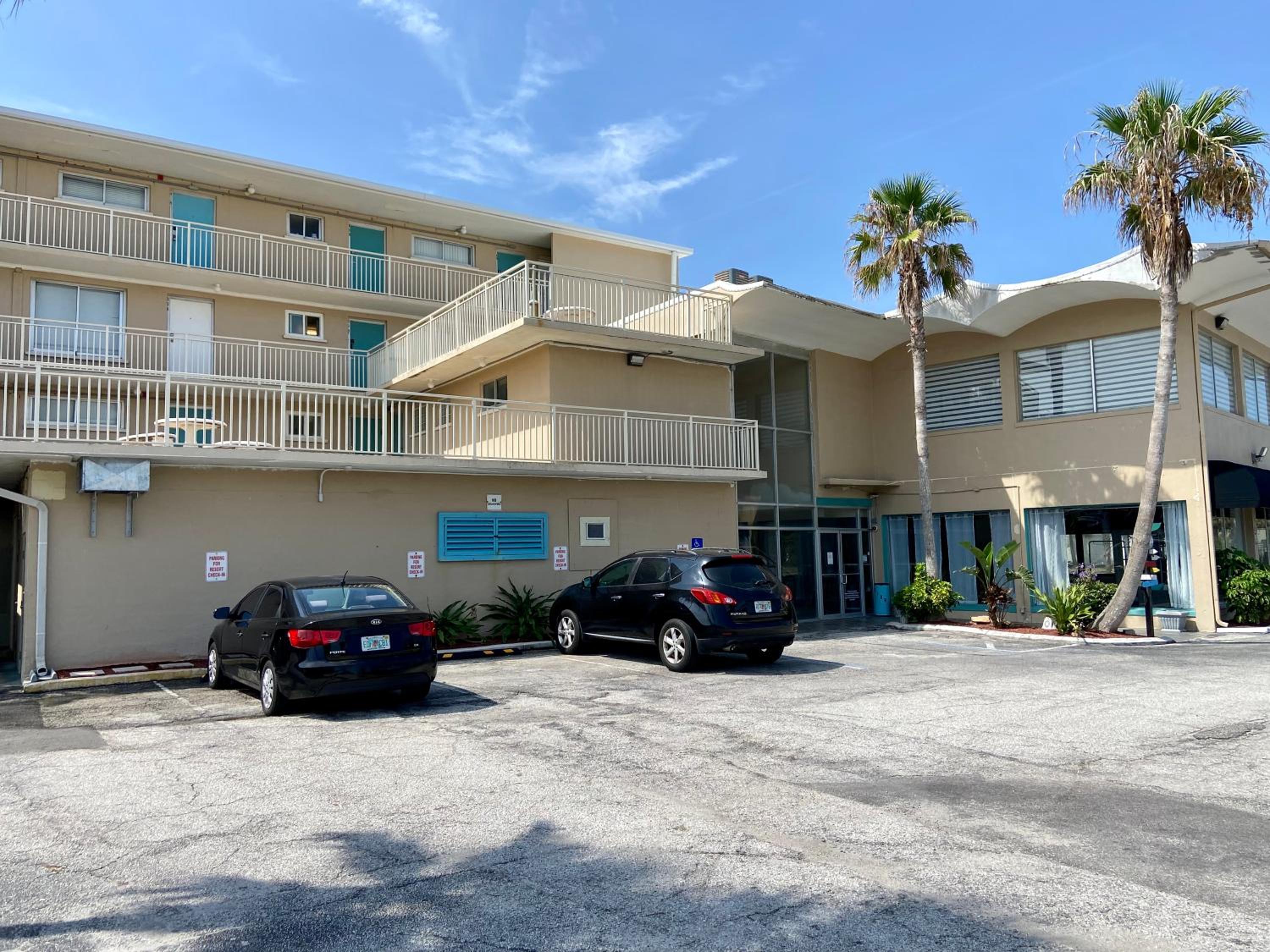 Ocean View - Direct Ocean Front-Pool Is Open