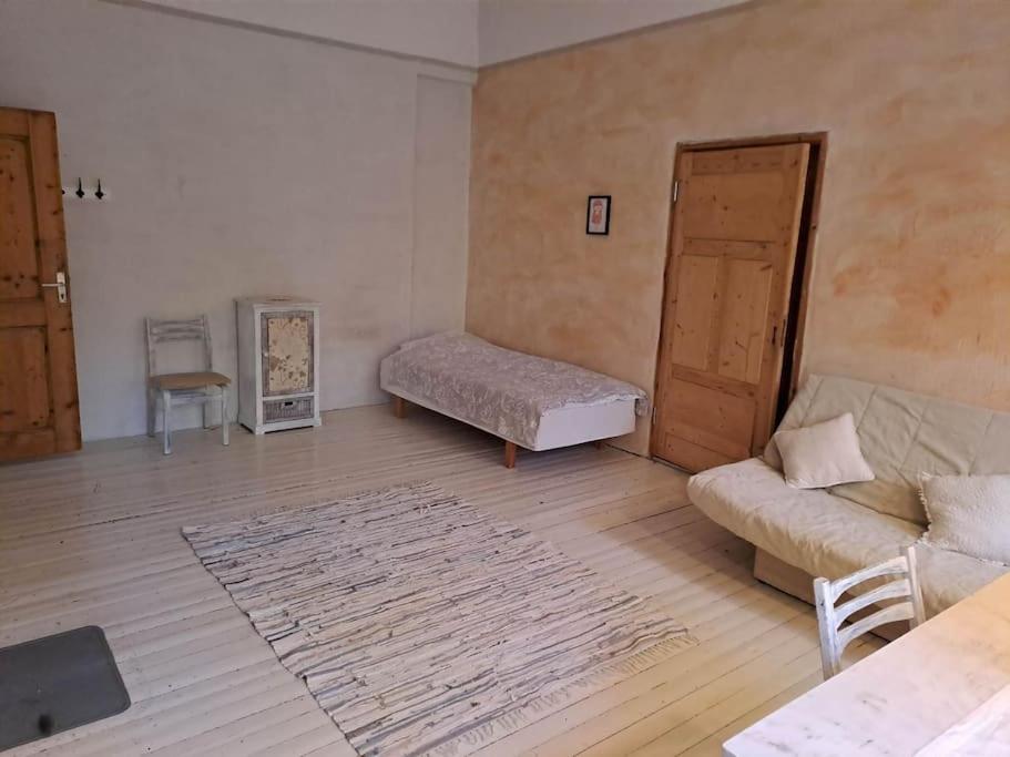 Roosiku Apartment