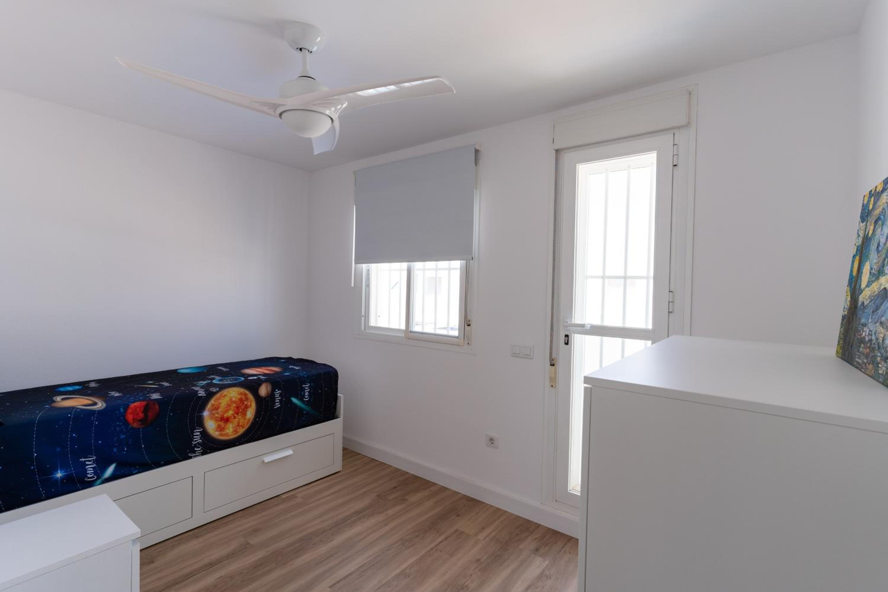 Dúplex con terraza y piscina