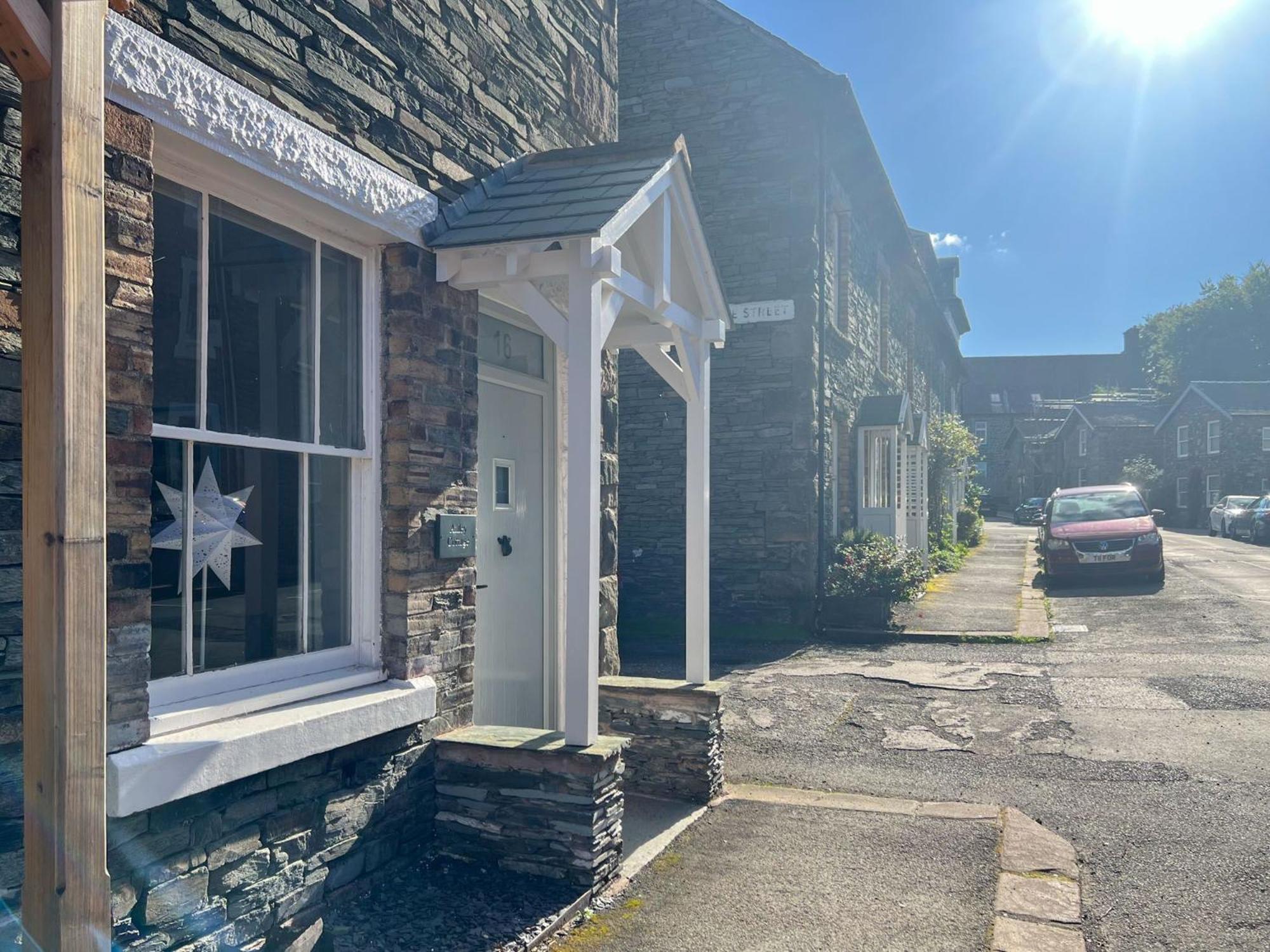 Anley Cottage with garden and private parking in Keswick