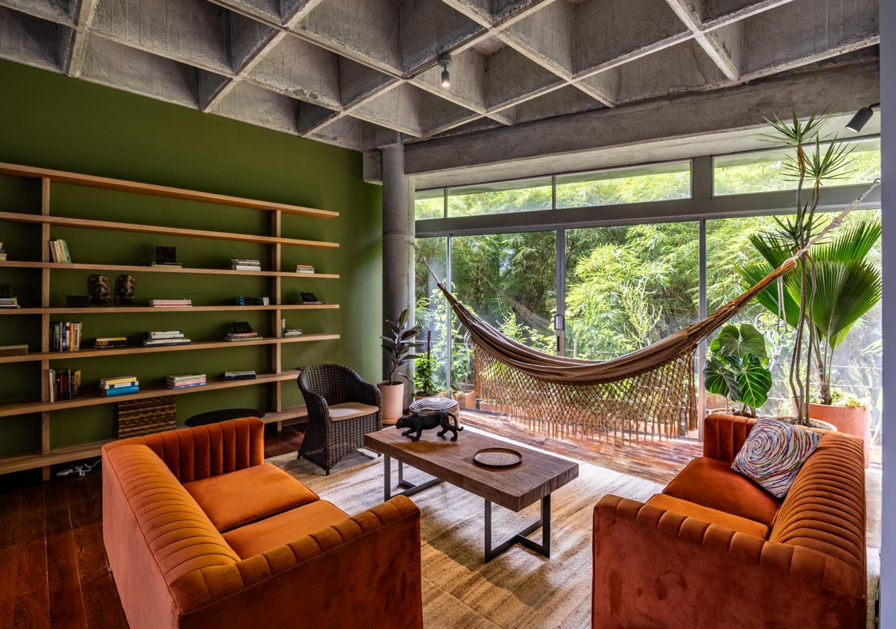 lounge